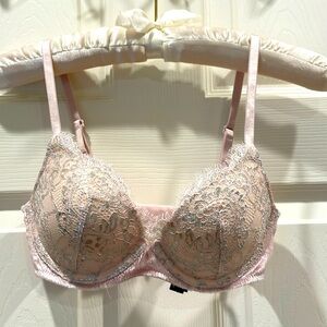 VICTORIA’S SECRET | 32B | Very Sexy Push Up Lace Bra